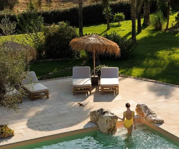 Tenuta Negroamaro Hotel 4*