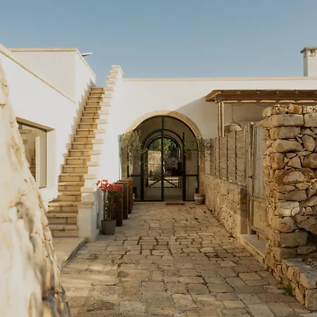 Tenuta Negroamaro Szálloda 4*