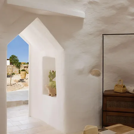 Tenuta Negroamaro 4*