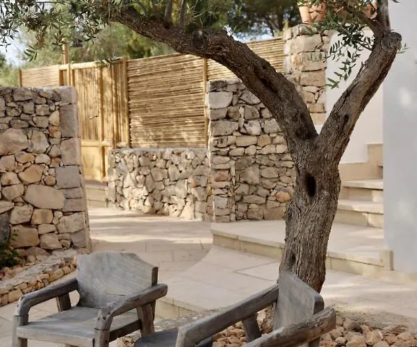 Hotell Tenuta Negroamaro 4*